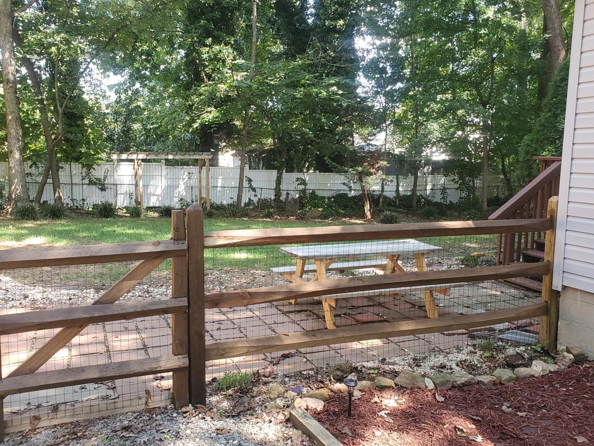 Private Single Level Standalone House Large Lot - 3 Bedrooms Charlotte Luaran gambar